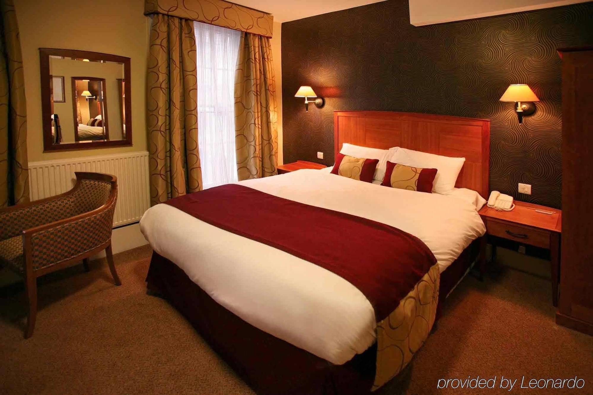 Mercure George Hotel, Reading Bagian luar foto