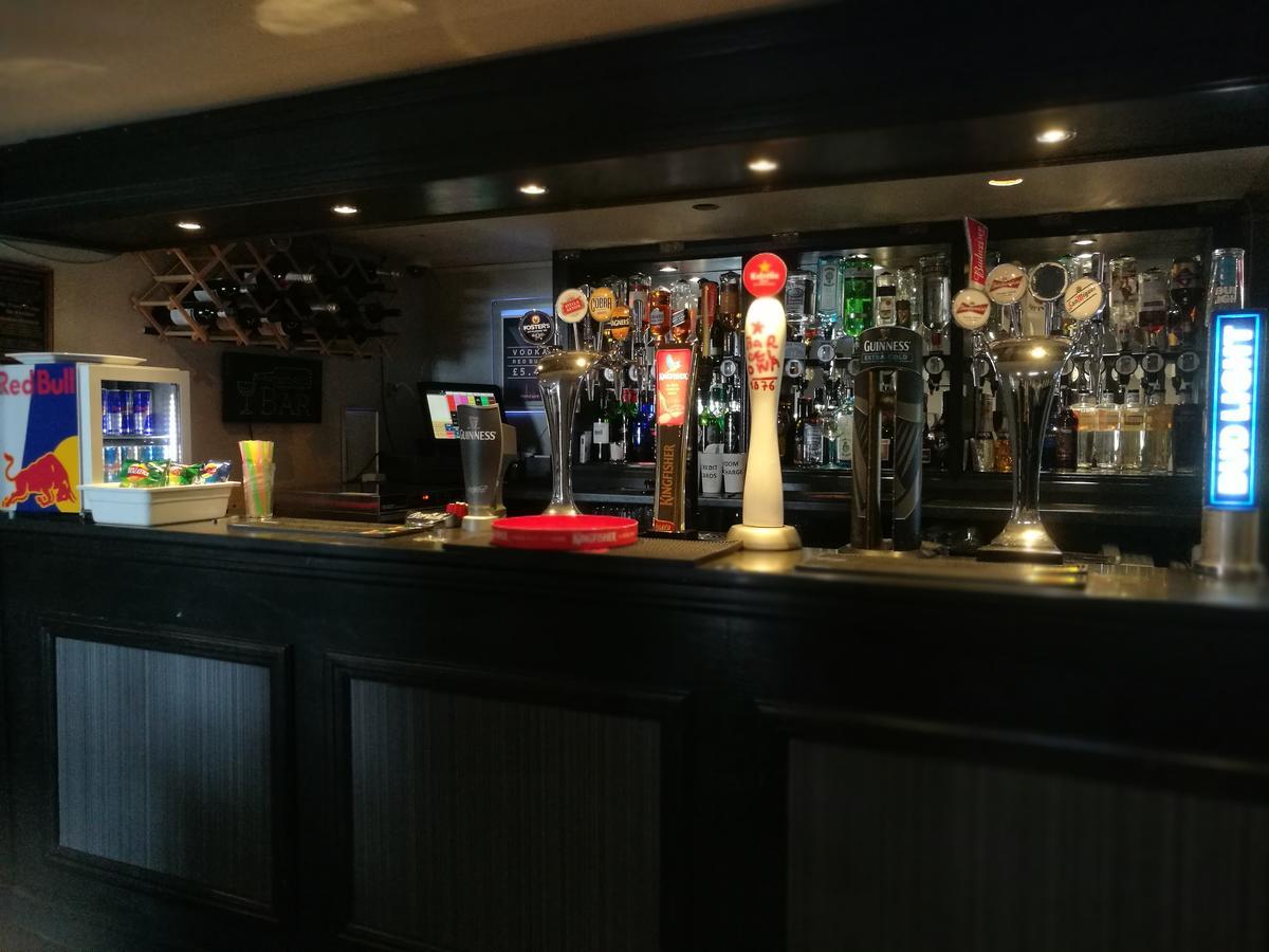 Mercure George Hotel, Reading Bagian luar foto