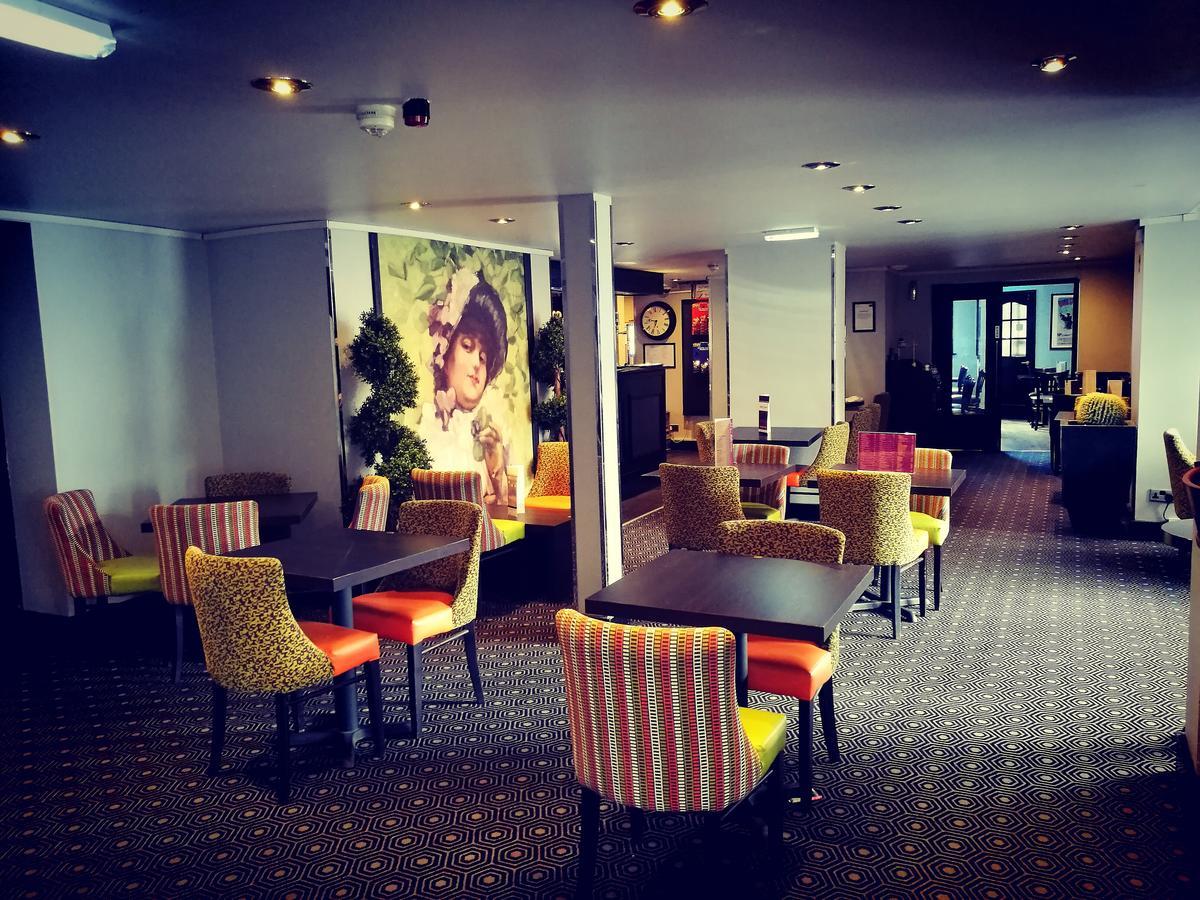 Mercure George Hotel, Reading Bagian luar foto